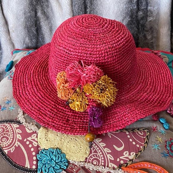 Flora Bella Handmade Luxury Resort Wear Red Raspberry Embellished Hat NeverUsed